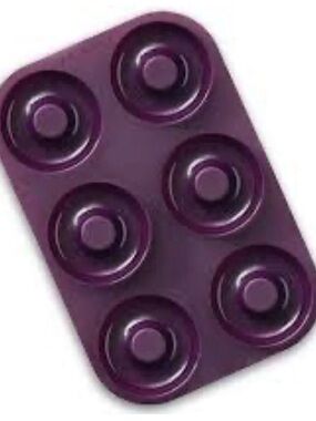 Nonstick Purple 6-Cavity Donut or bagel Baking Pan
